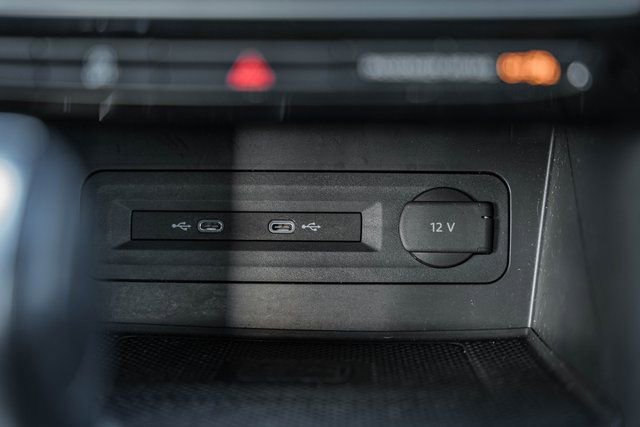 Used 2021 Volkswagen Atlas Cross Sport SEL image 26