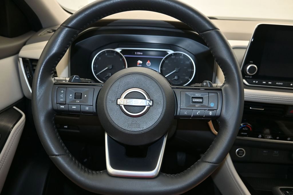 Certified 2023 Nissan Rogue SL FWD image 13