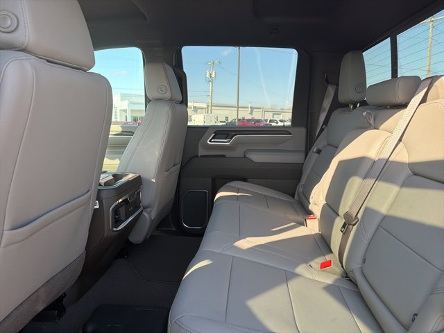 New 2026 GMC Sierra 3500 SLT w/ SLT Convenience Package image 30