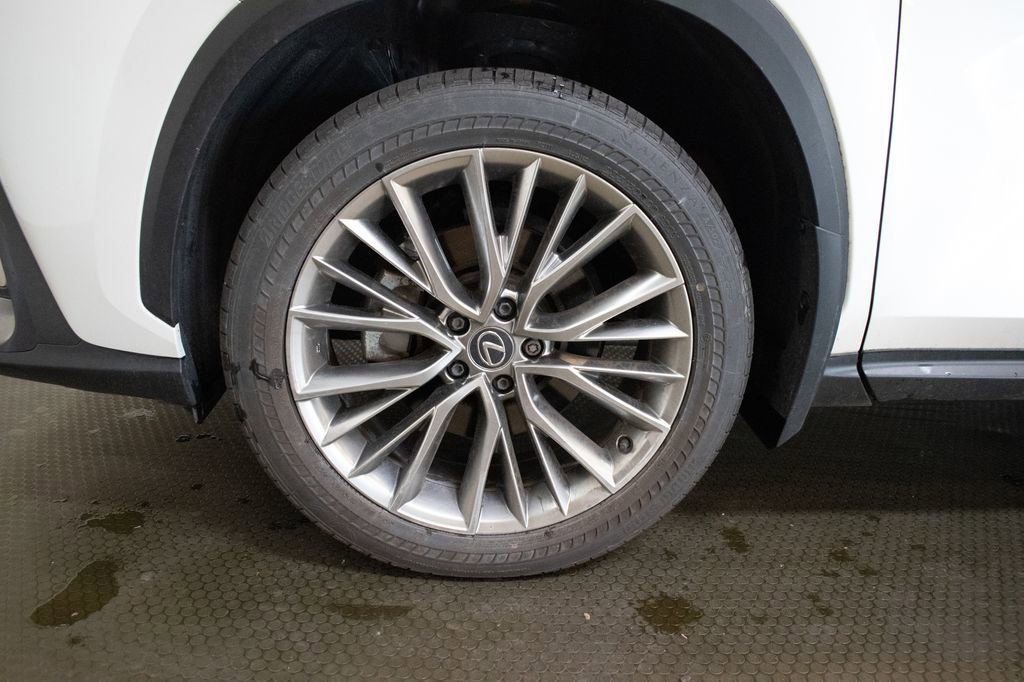 Used 2025 Lexus NX 350 AWD w/ Accessory Package (2T) image 9