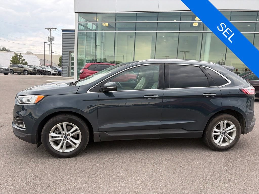 Used 2019 Ford Edge SEL w/ Equipment Group 201A AWD/4WD image 3