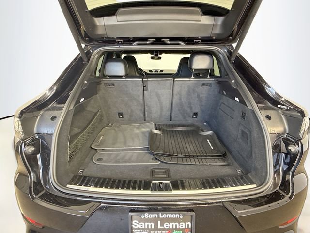 Used 2020 Porsche Cayenne Turbo image 28