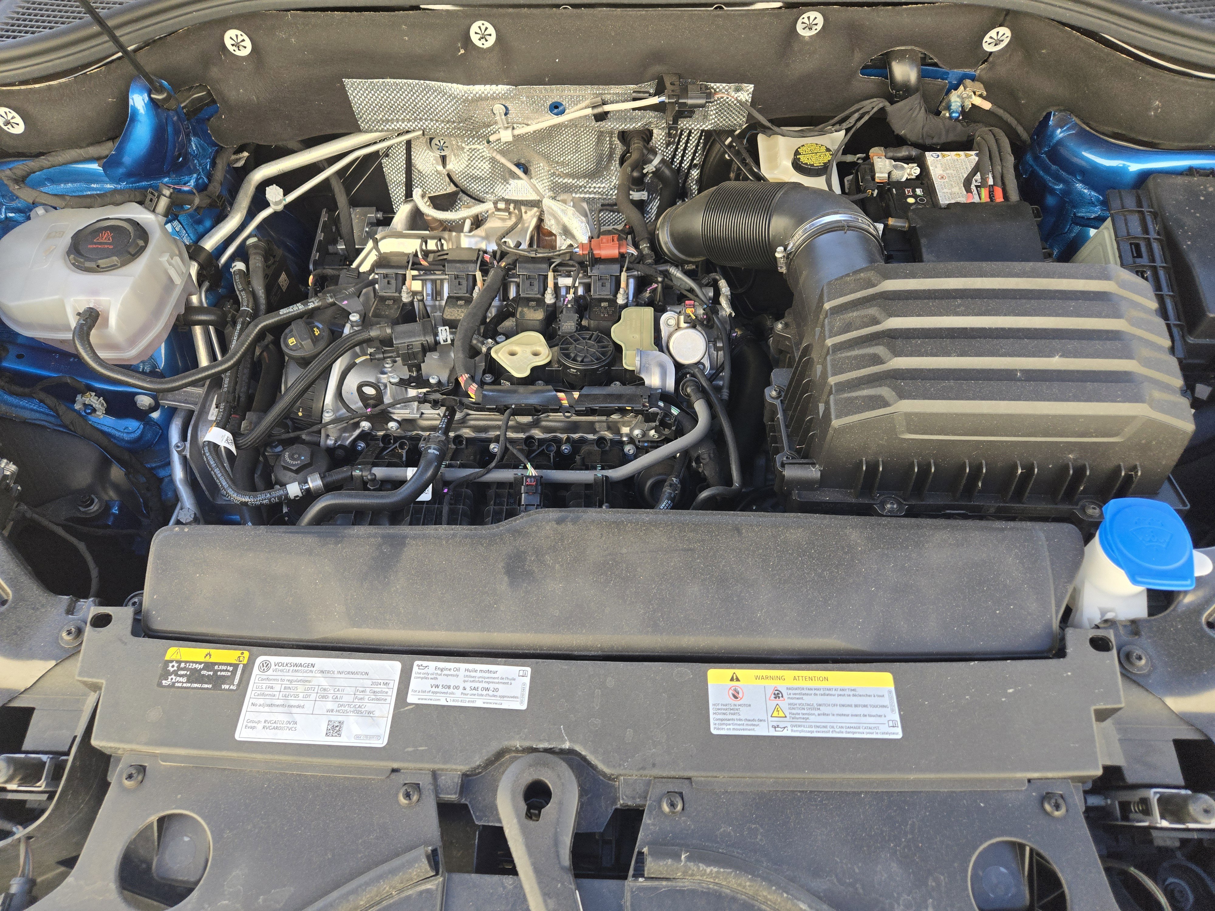 Used 2024 Volkswagen Atlas Cross Sport SEL Premium R-Line image 34