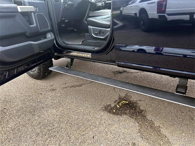 Used 2022 Ford F250 Lariat w/ Tremor Off-Road Package image 28