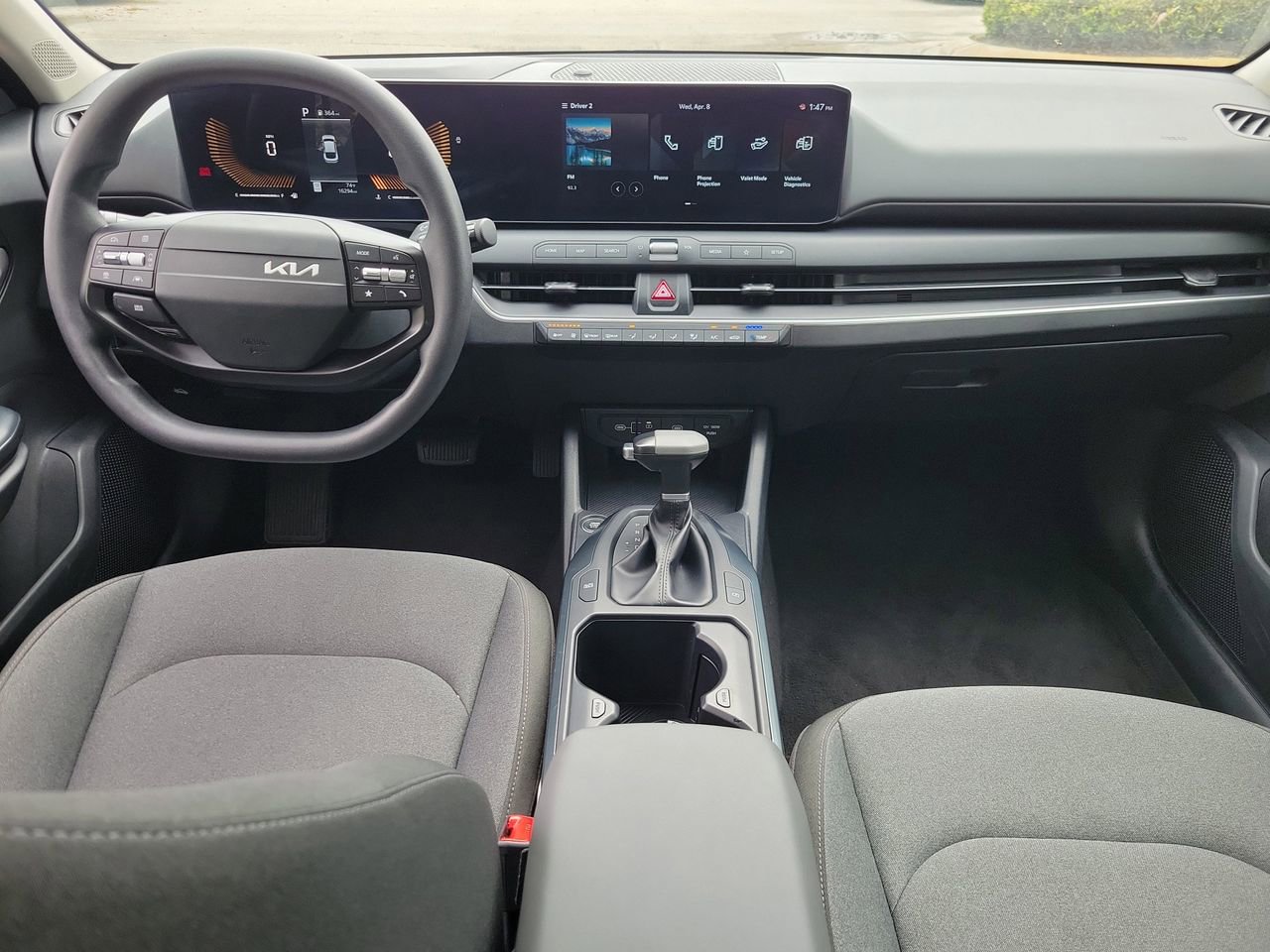 Used 2025 Kia K4 LXS image 11