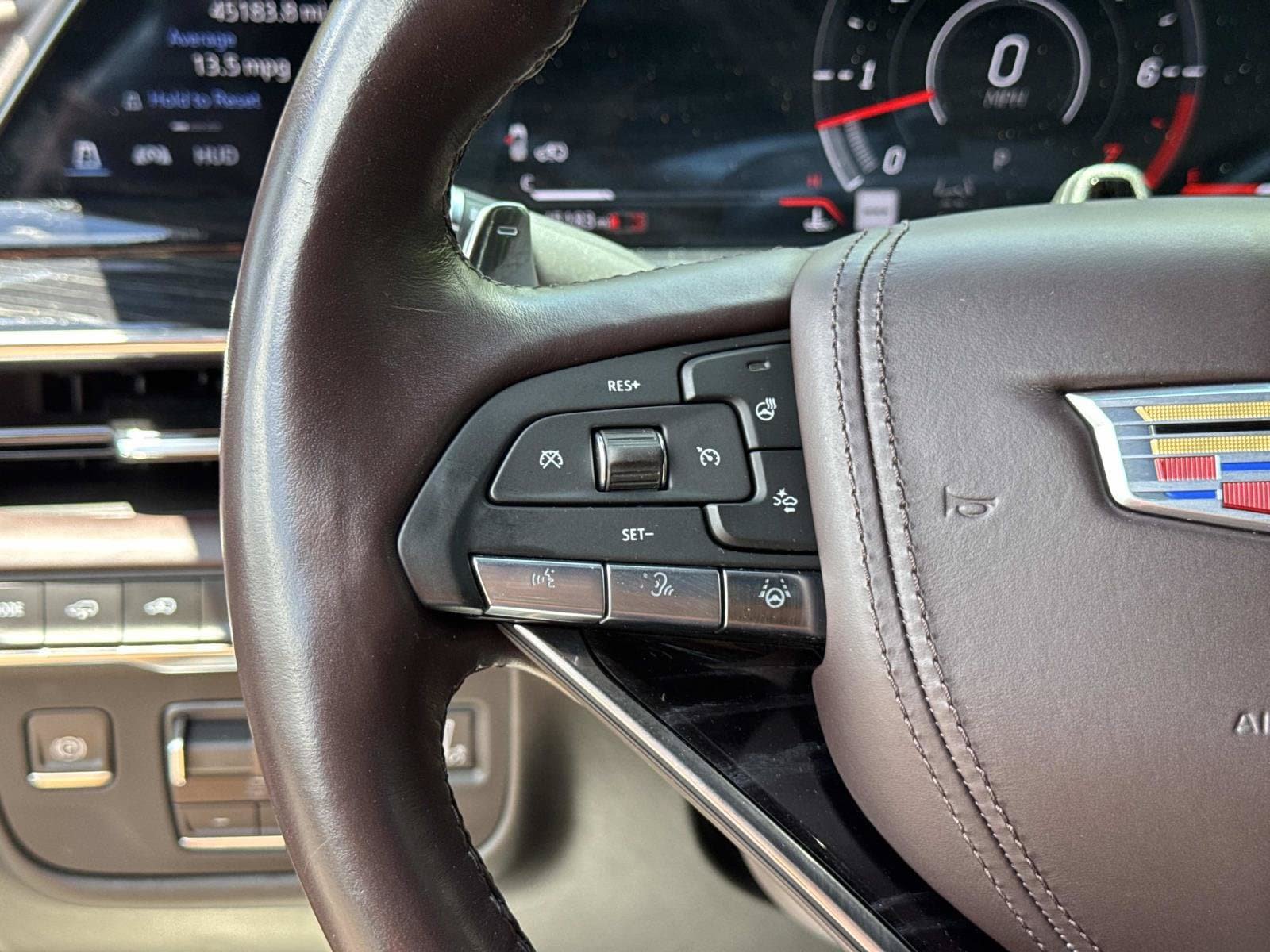 Certified 2023 Cadillac Escalade V w/ LPO, ONYX Package AWD/4WD image 17
