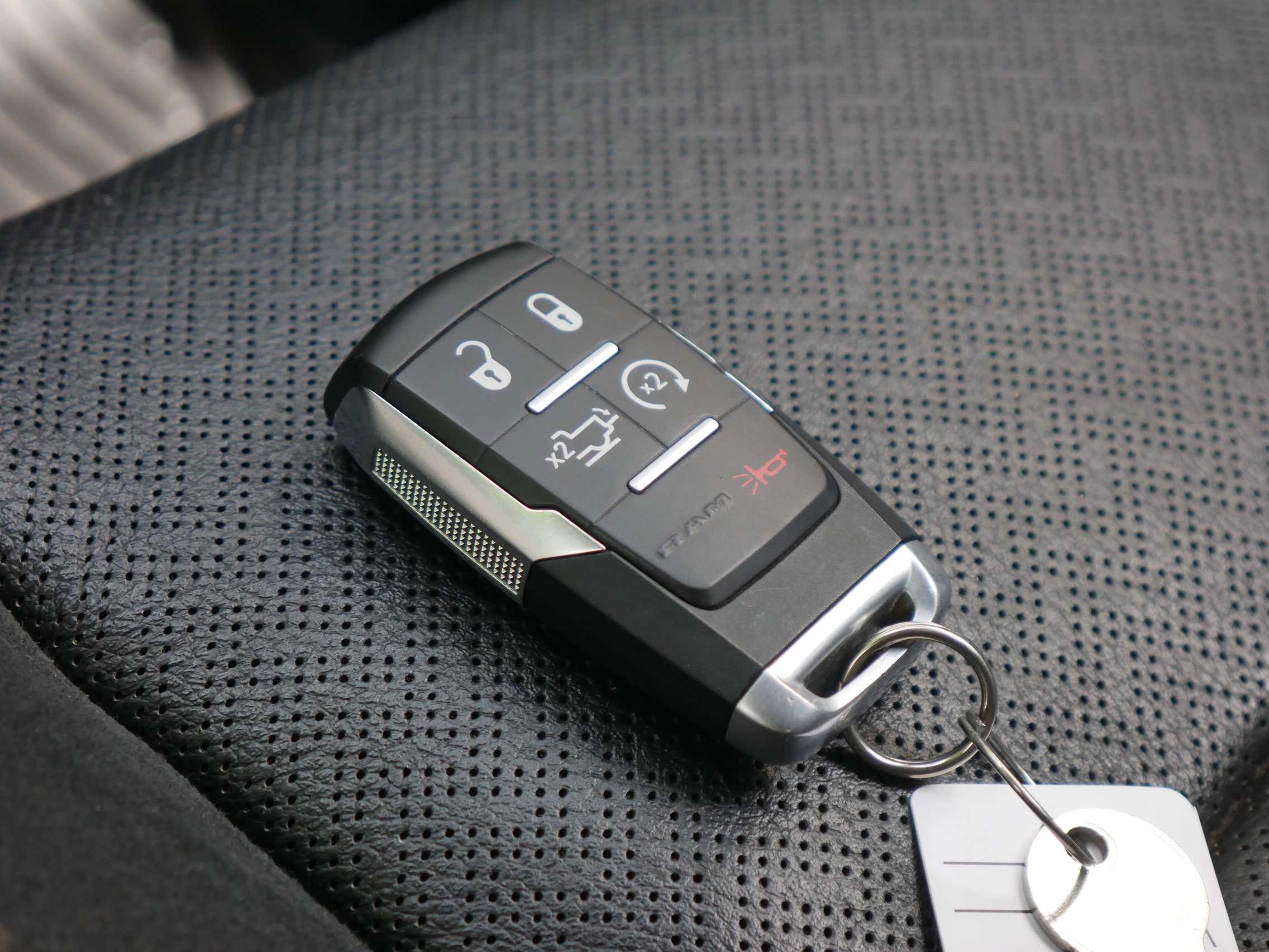 Used 2019 RAM 2500 Laramie image 42