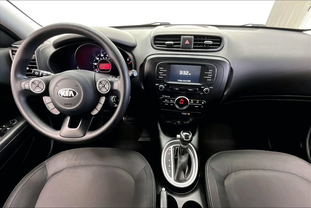Used 2017 Kia Soul + FWD image 15