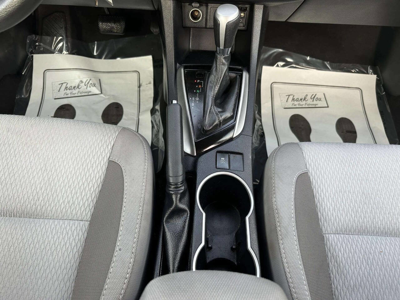 Used 2019 Toyota Corolla LE image 19