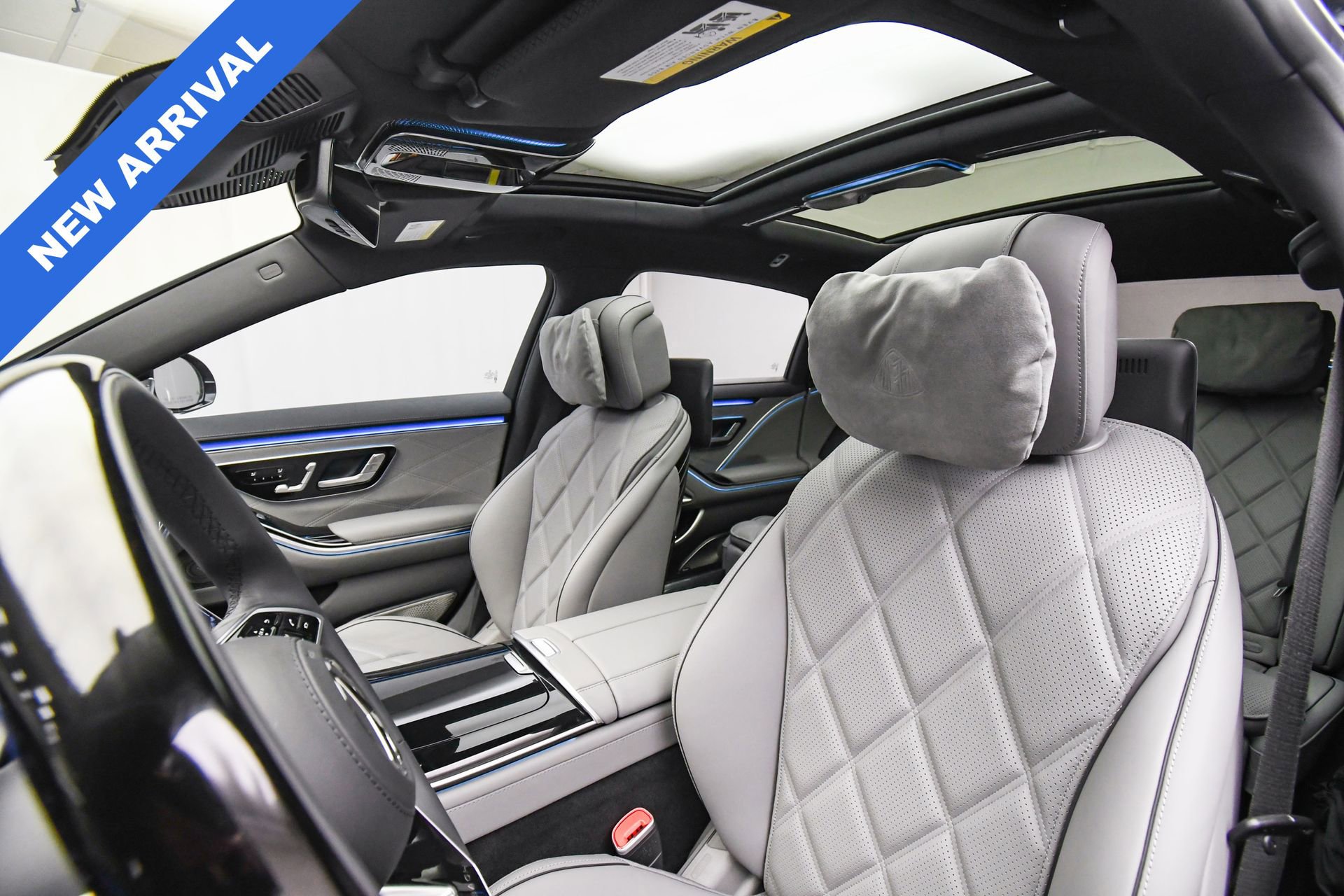 Used 2025 Mercedes-Benz Maybach S 580 4MATIC image 64