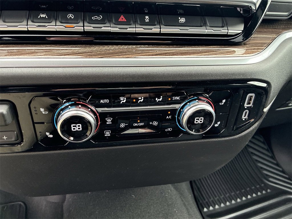 New 2026 GMC Sierra 1500 Elevation image 17