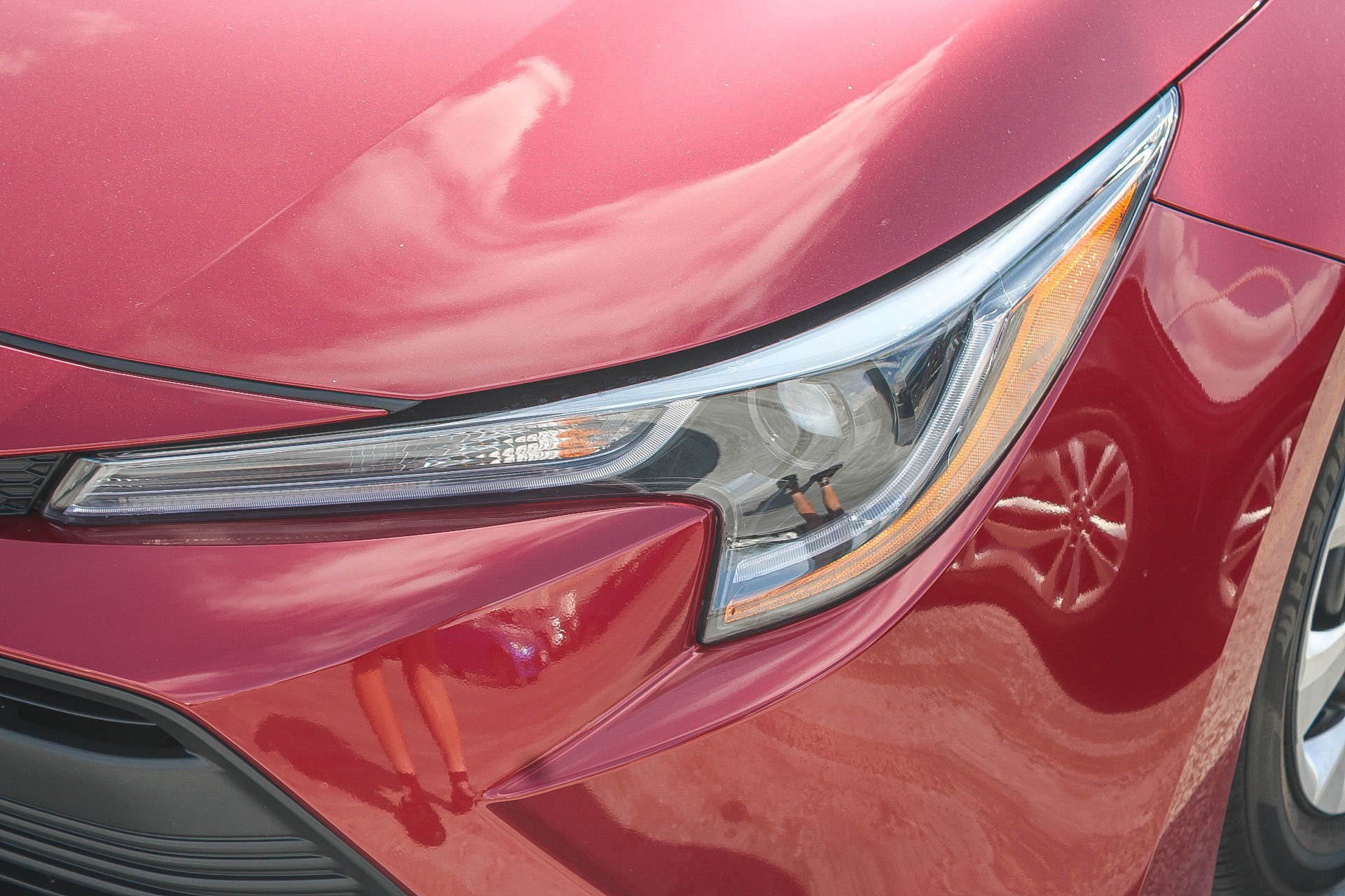 Used 2025 Toyota Corolla LE FWD image 6