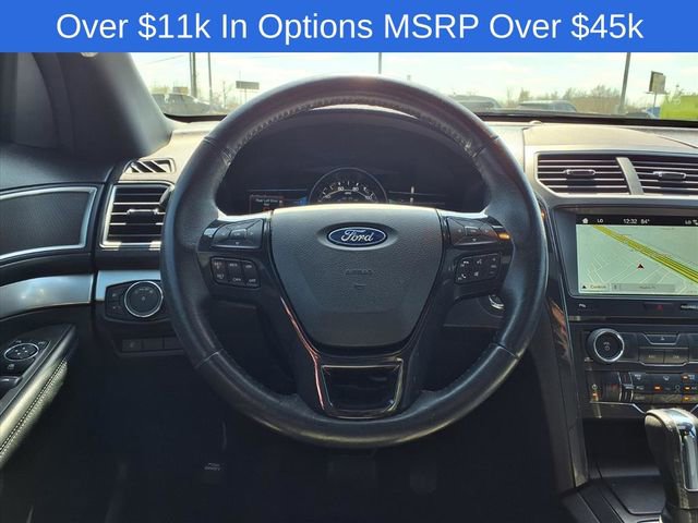 Used 2017 Ford Explorer XLT w/ Equipment Group 202A image 13