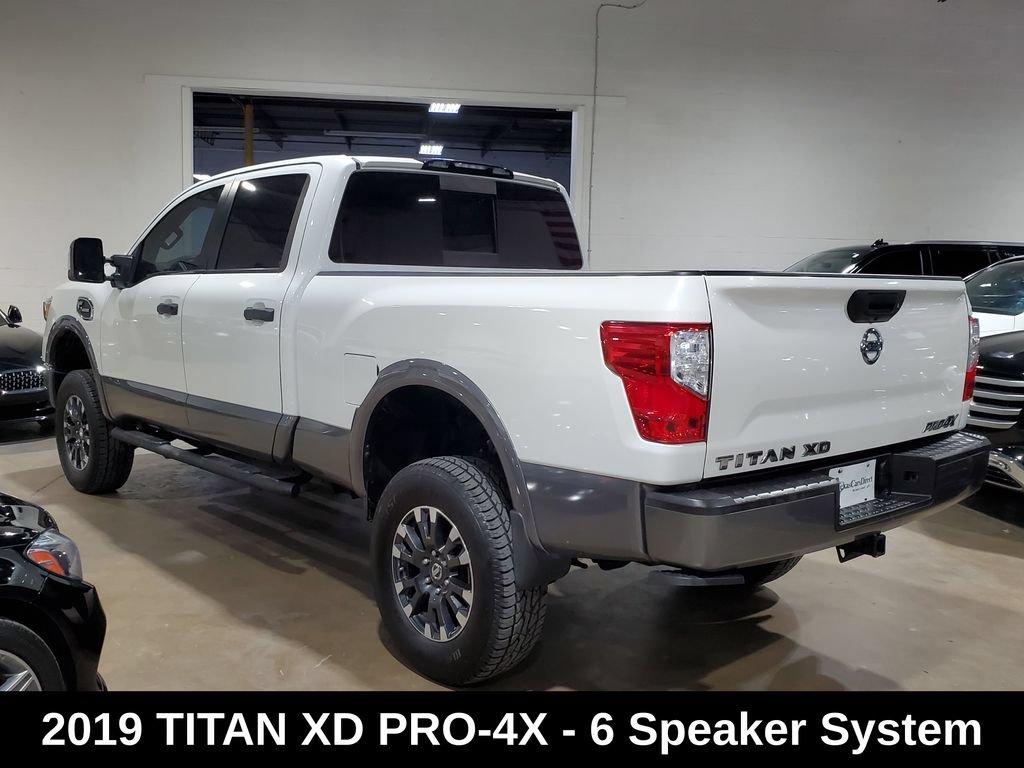 Used 2019 Nissan Titan PRO-4X AWD/4WD image 11