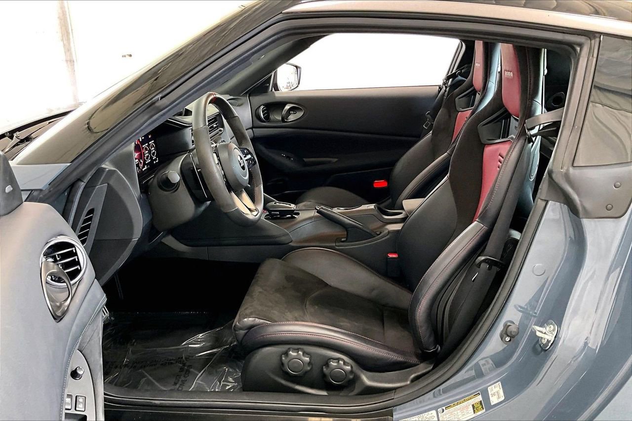 Used 2024 Nissan Z NISMO w/ Floor Mat Package image 18