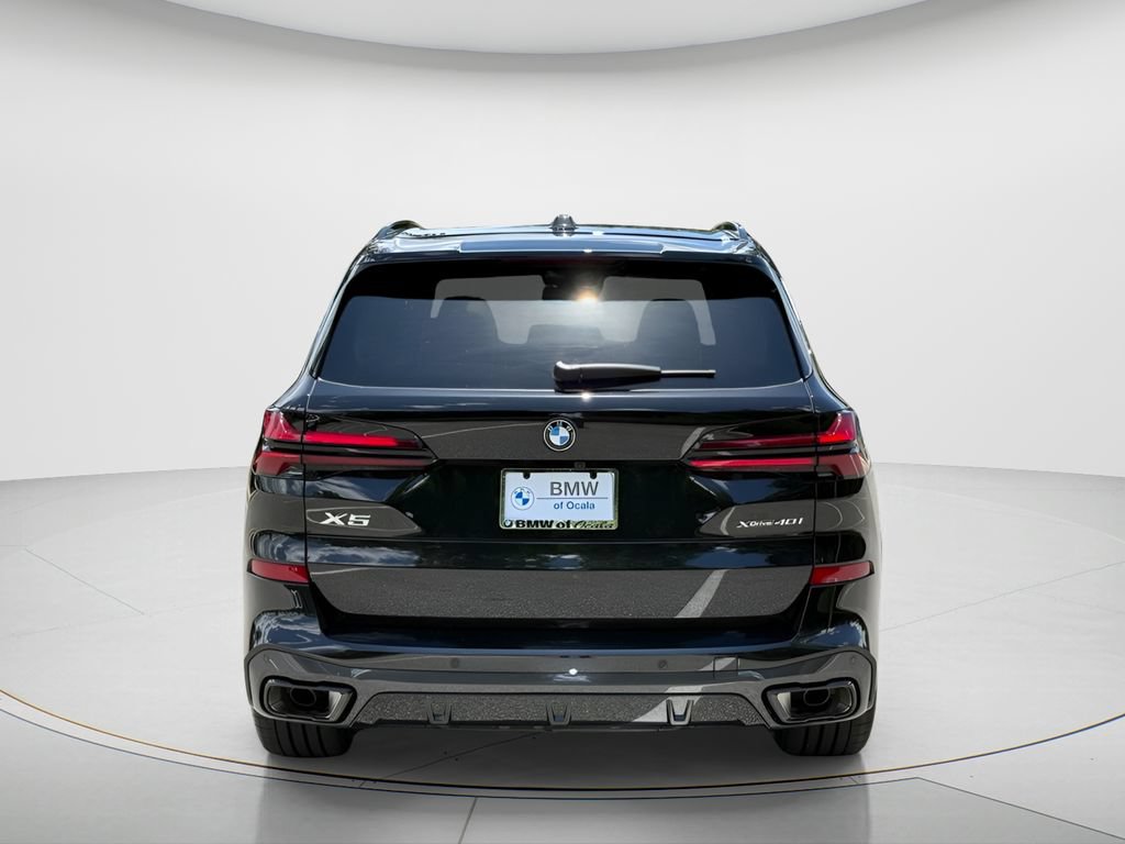 New 2026 BMW X5 xDrive40i w/ M Sport Package AWD/4WD image 6