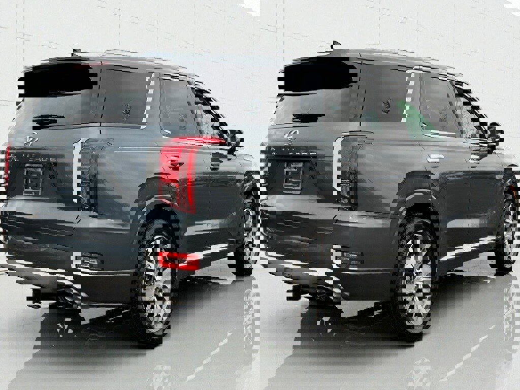 Used 2021 Hyundai Palisade Limited image 3