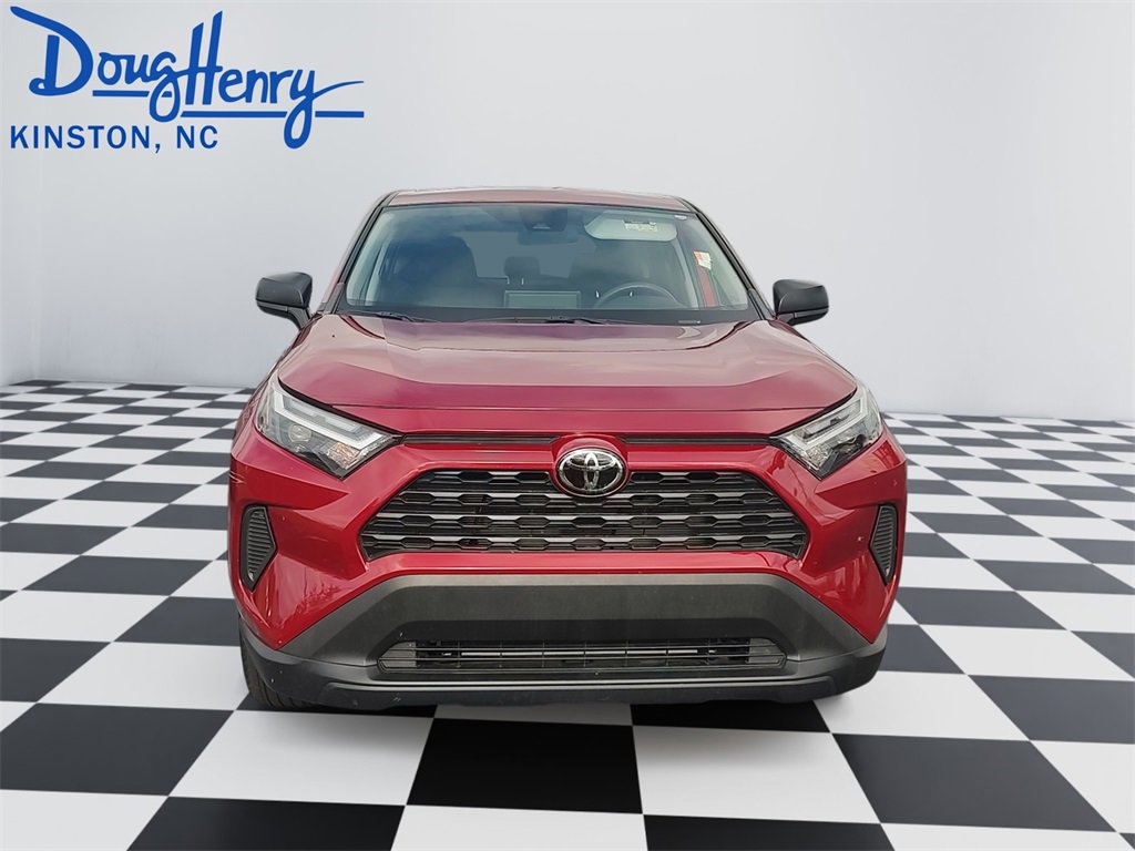 Used 2023 Toyota RAV4 LE image 8