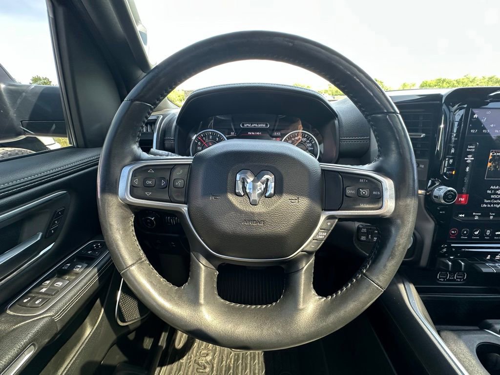 Used 2020 RAM 1500 Laramie w/ Sport Appearance Package AWD/4WD image 10