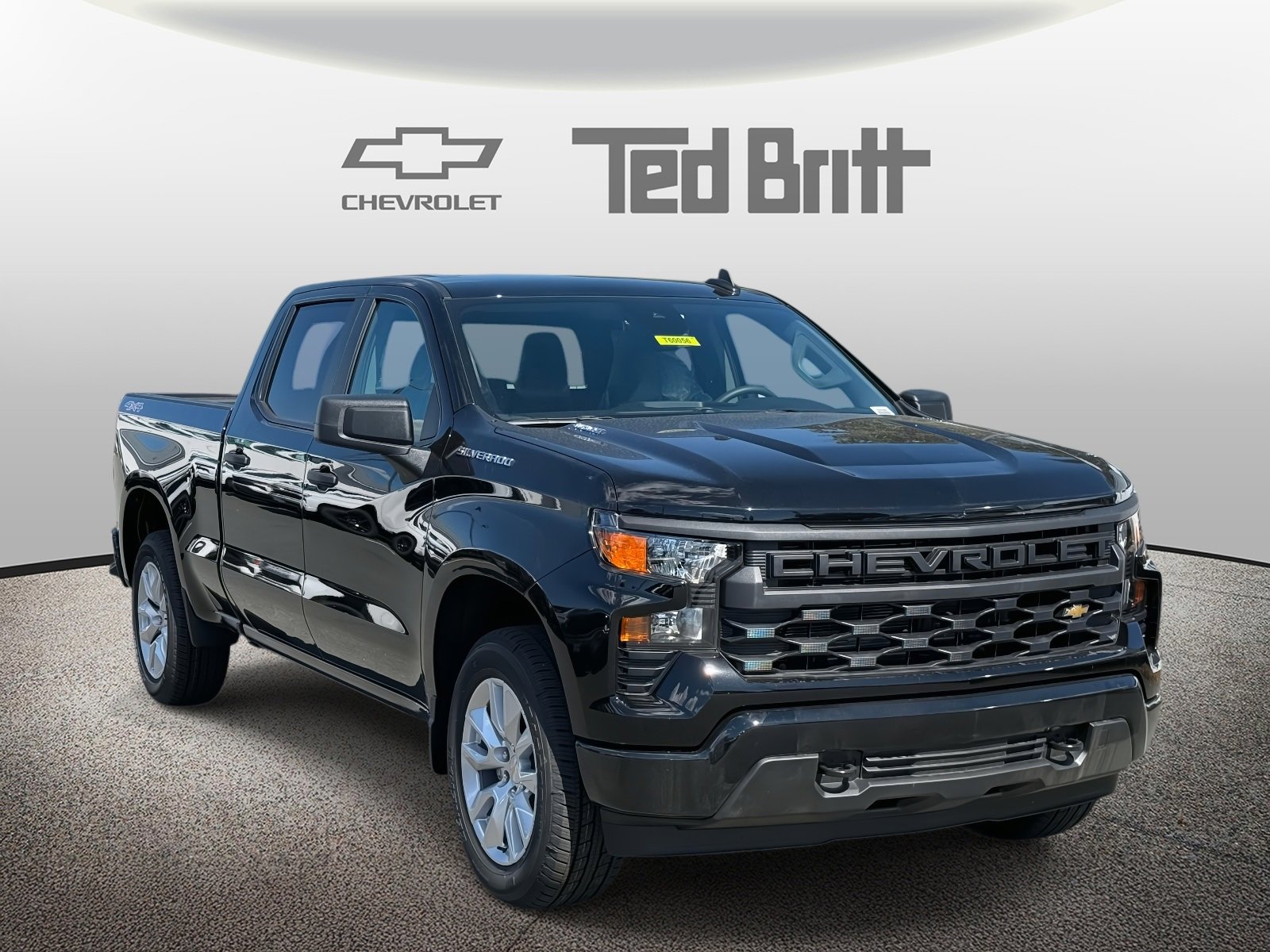 New 2026 Chevrolet Silverado 1500 Custom w/ LPO, Dark Essentials Package image 3
