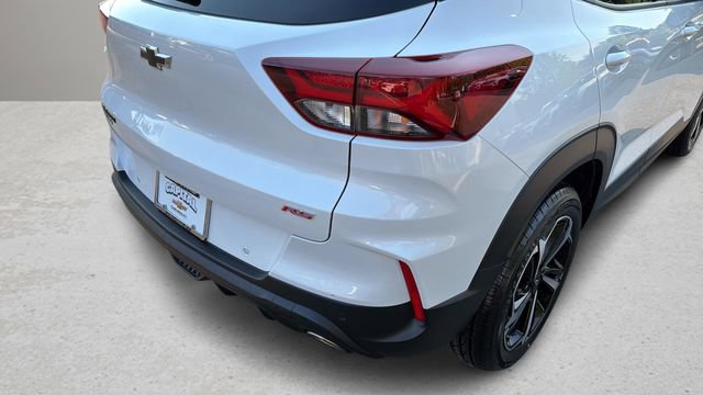 Used 2022 Chevrolet TrailBlazer RS w/ Sun and Liftgate Package FWD image 36
