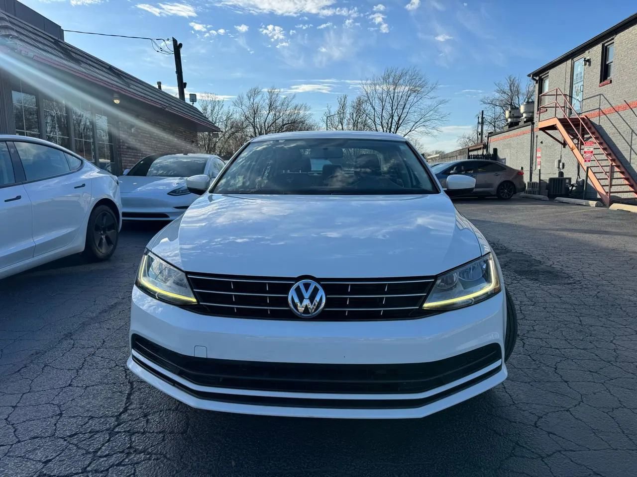 Used 2018 Volkswagen Jetta S FWD image 2