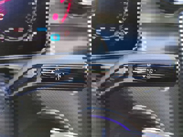 Used 2025 Mercedes-Benz C 300 Sedan image 18