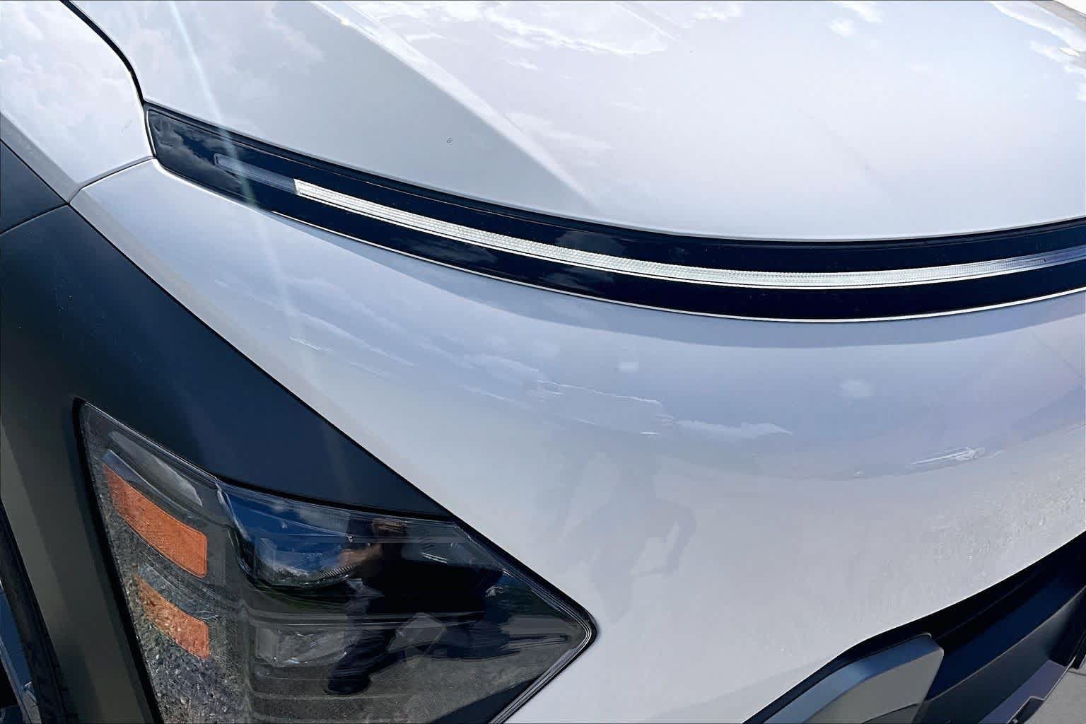 New 2026 Hyundai Kona SEL Premium FWD image 18