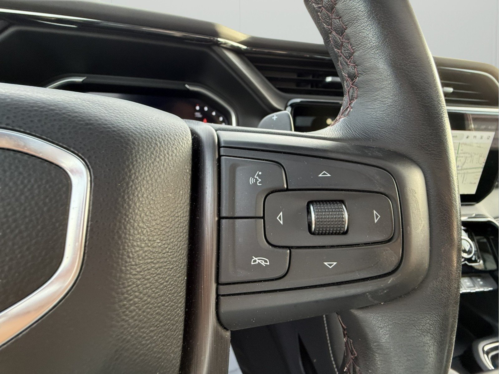 Used 2023 GMC Sierra 1500 AT4X w/ AT4X AEV Edition AWD/4WD image 25