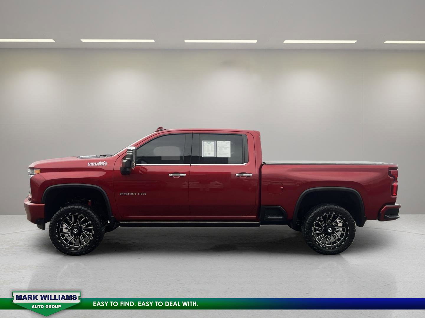 Used 2021 Chevrolet Silverado 2500 High Country w/ Z71 Off-Road Package image 6