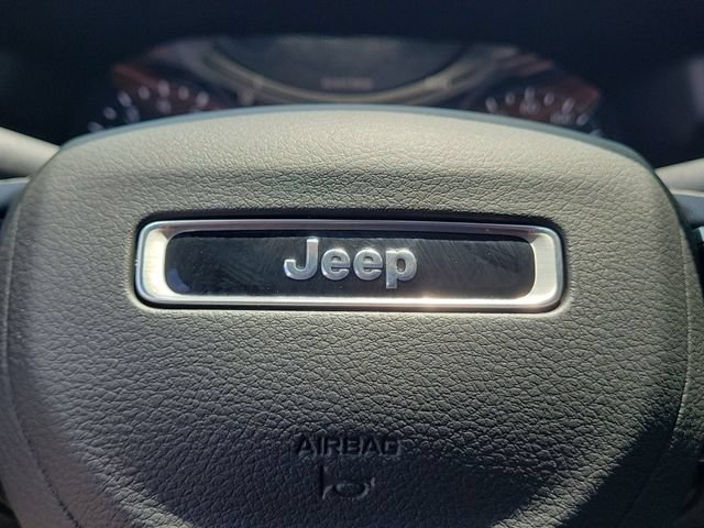 Used 2026 Jeep Compass Latitude AWD/4WD image 25