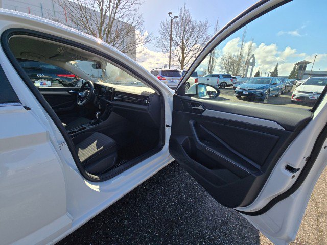 Used 2026 Volkswagen Jetta S FWD image 10