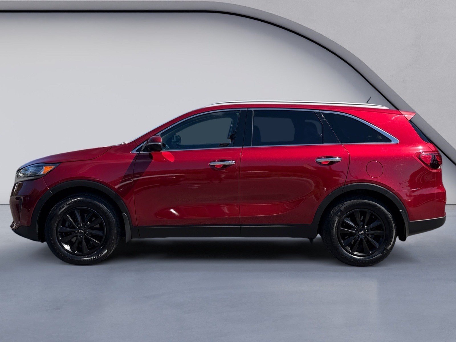 Used 2020 Kia Sorento LX w/ LX I4 Convenience Package FWD image 2