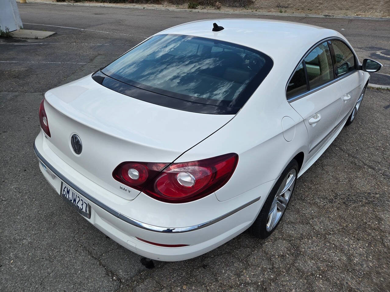 Used 2010 Volkswagen CC Sport FWD image 13
