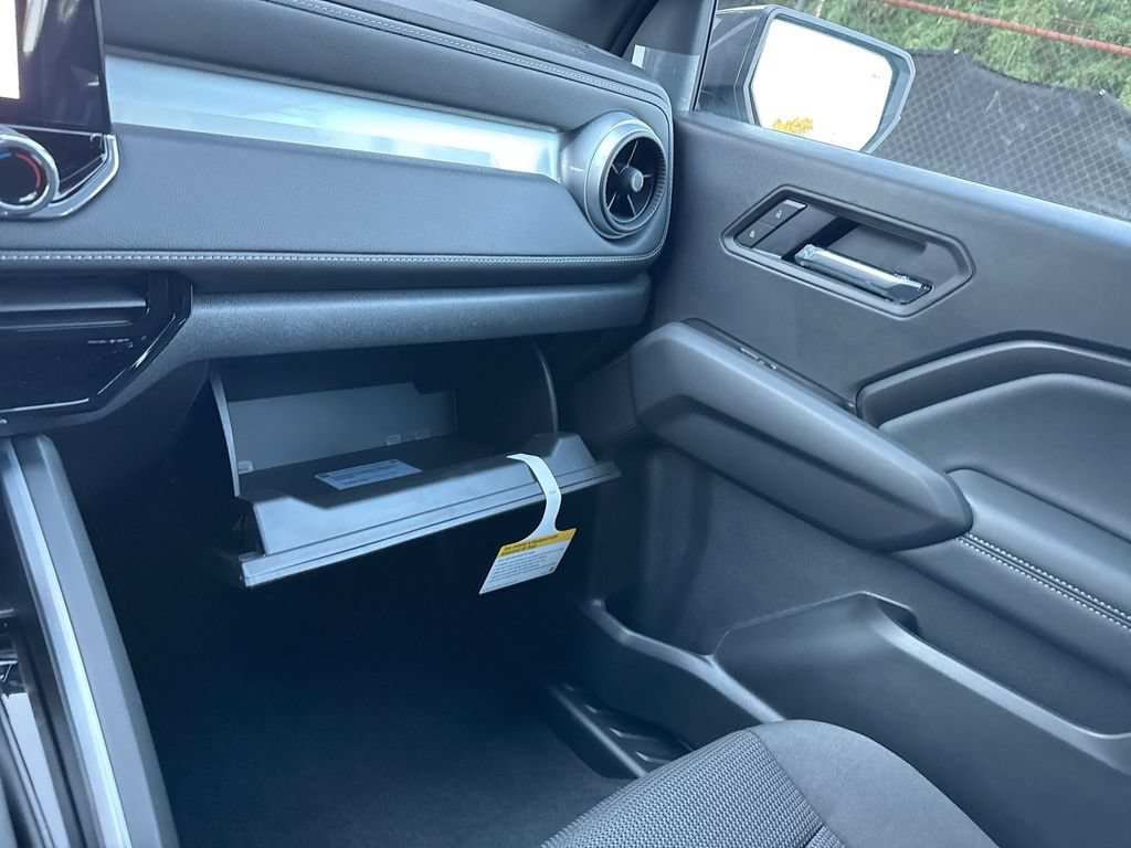 New 2026 Chevrolet Colorado LT RWD image 36