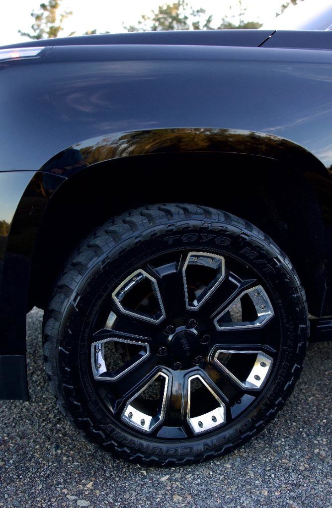 Used 2019 GMC Yukon Denali image 6