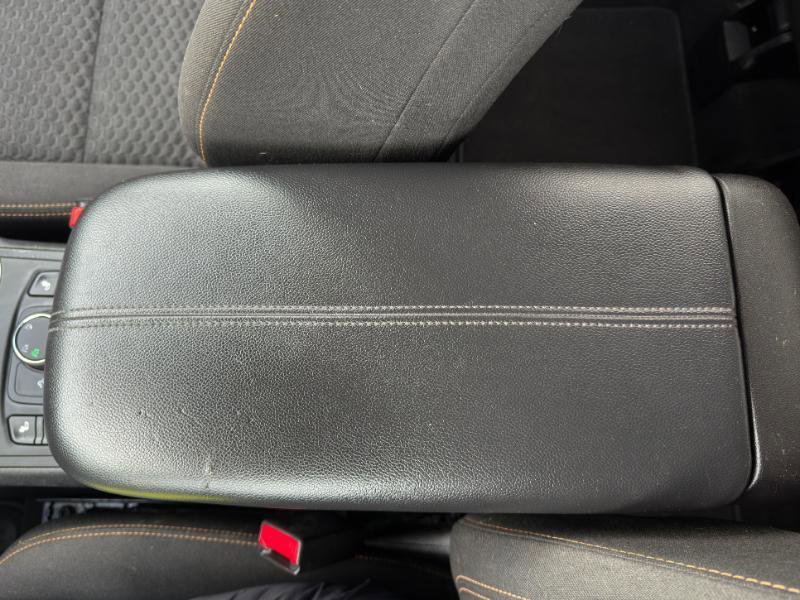 Used 2018 GMC Terrain SLE w/ Driver Convenience Package image 31