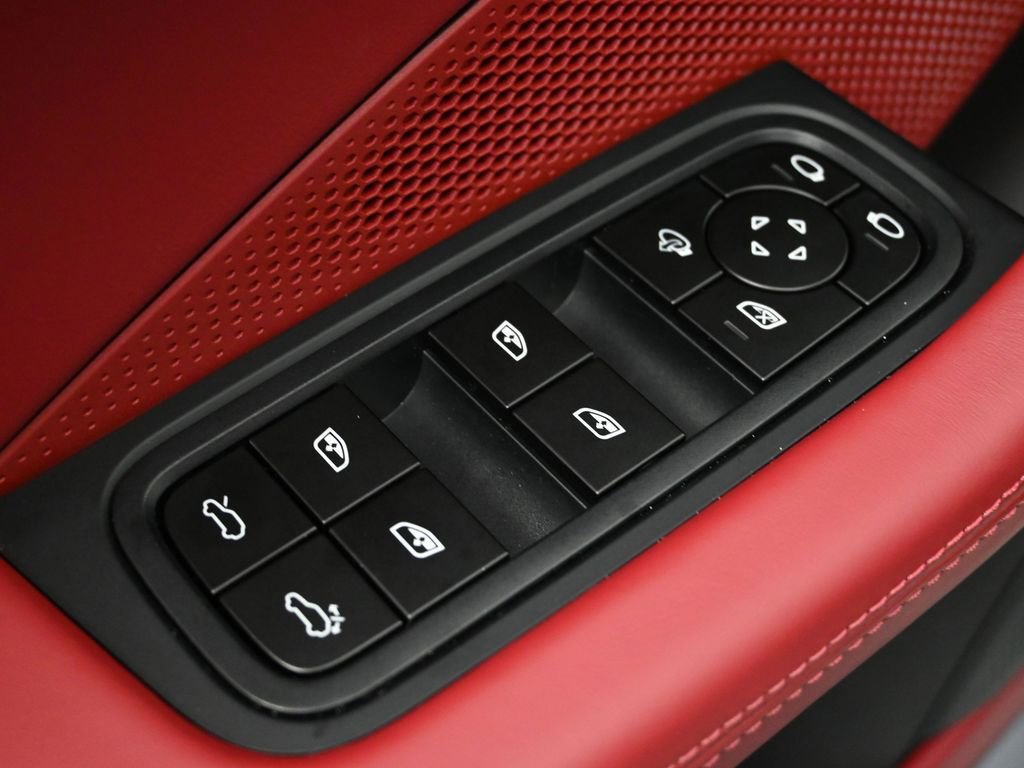 Used 2025 Porsche Macan Turbo Electric image 19