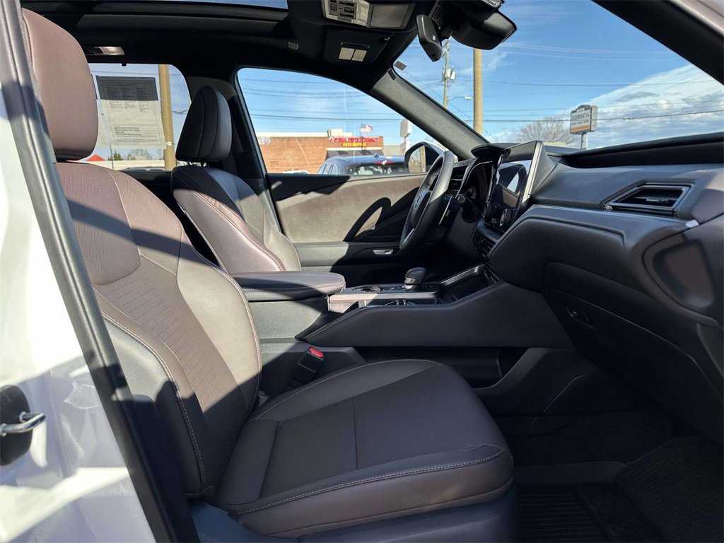 Used 2024 Lexus TX 350 AWD image 14