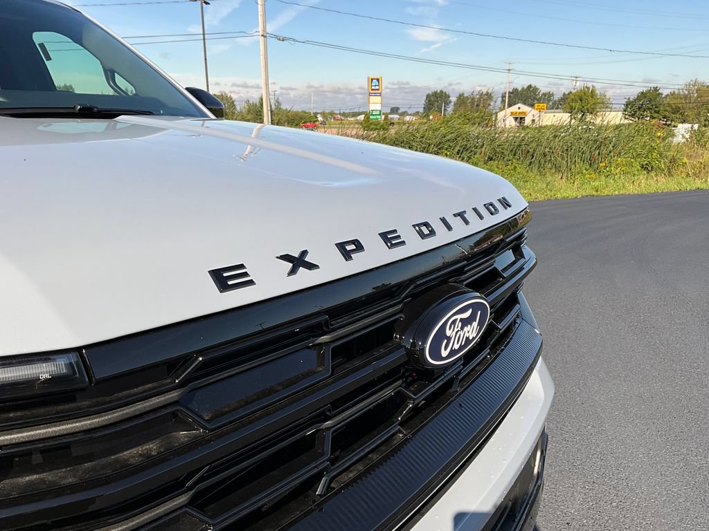 New 2027 Ford Expedition Max Platinum w/ Stealth Performance Package AWD/4WD image 11