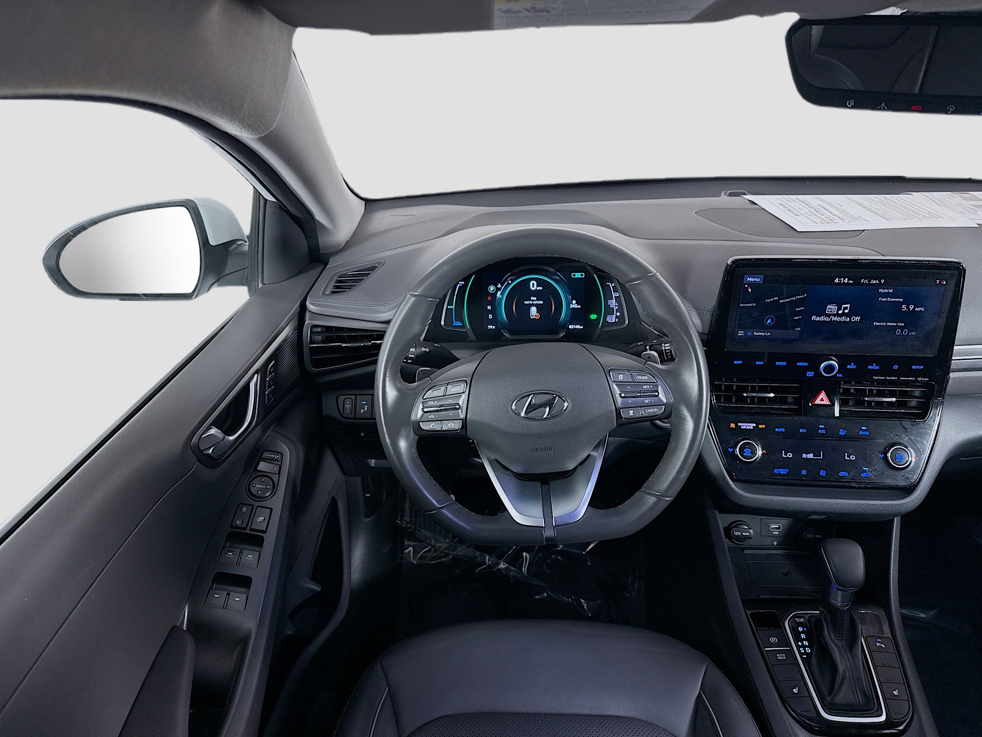 Used 2020 Hyundai Ioniq Limited image 17