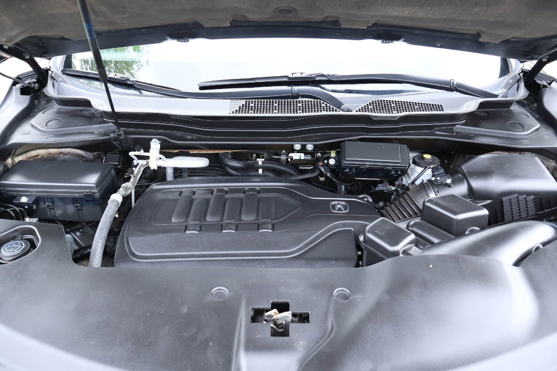 Used 2020 Acura MDX FWD image 9