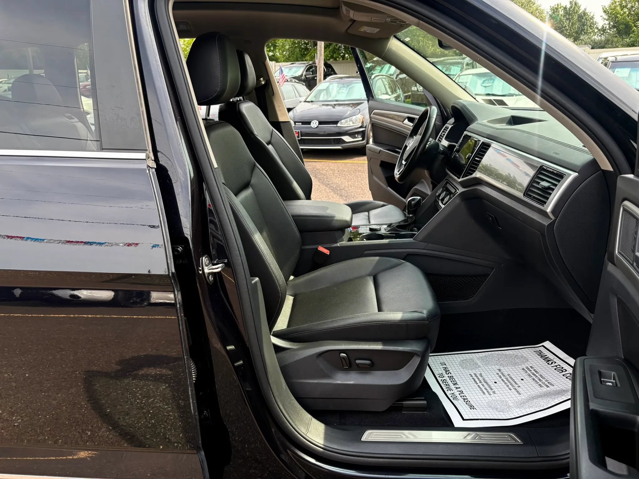 Used 2019 Volkswagen Atlas SEL AWD/4WD image 28