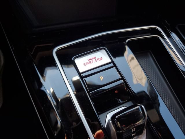 New 2026 Volkswagen GTI SE FWD image 27