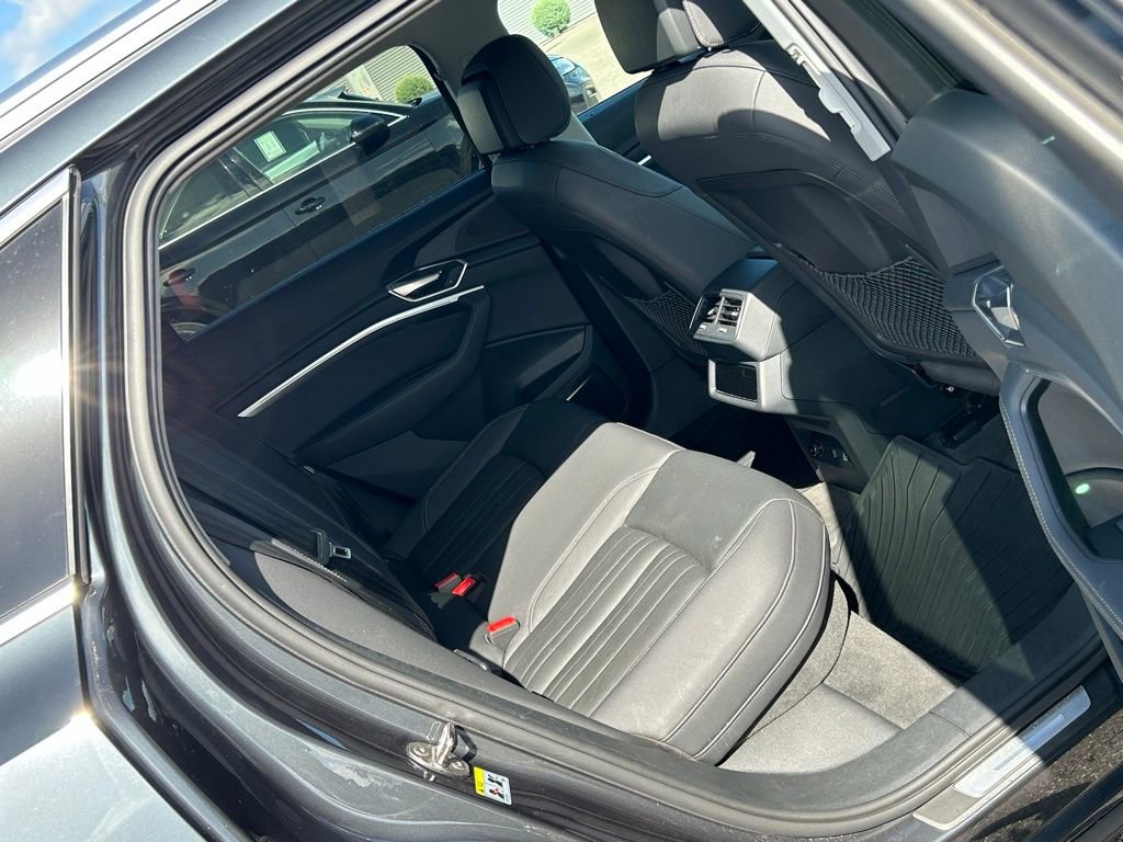 Used 2019 Audi e-tron Premium Plus AWD/4WD image 47