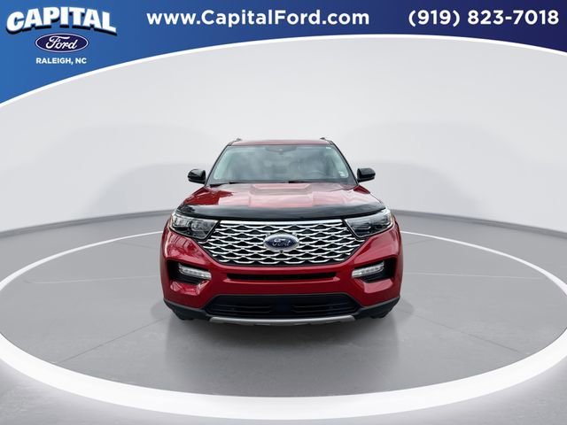 Certified 2022 Ford Explorer Platinum w/ Technology Package image 3