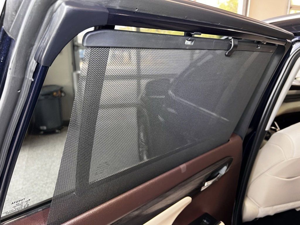 Certified 2020 Toyota Highlander Platinum image 44