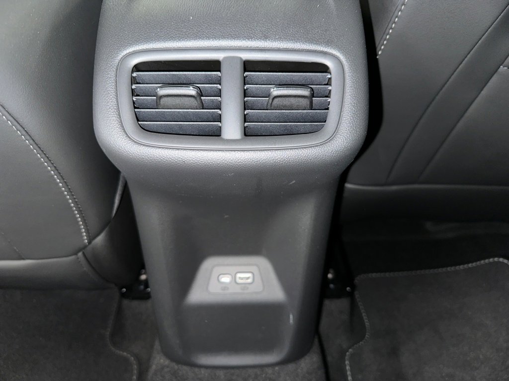 Certified 2023 Buick Envision Essence image 21