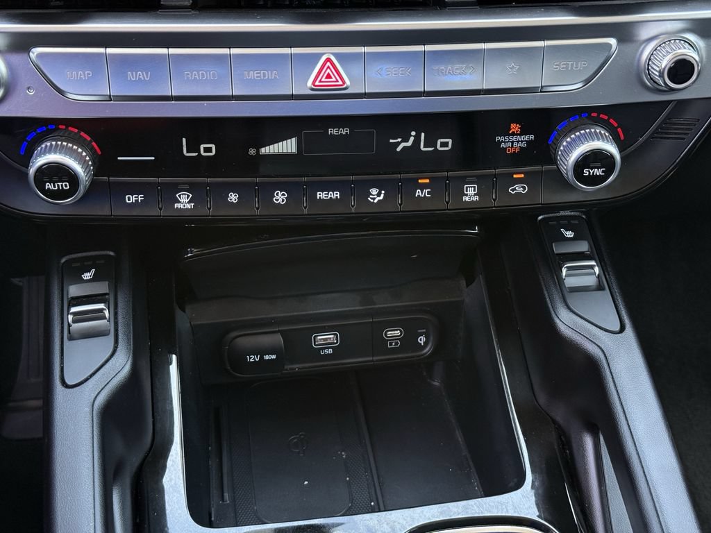 Used 2025 Kia Telluride S AWD/4WD image 18