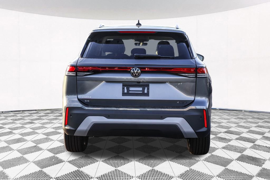 New 2026 Volkswagen Tiguan SE image 16